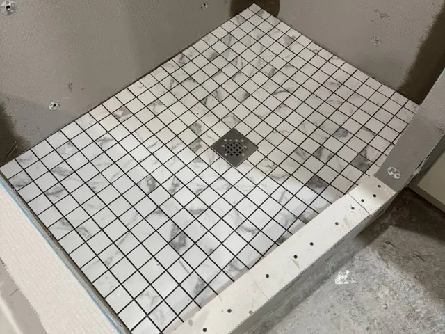 kristal_bathroomshowertileproj